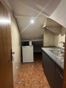 Apartamento T2 em Alfama perto do metro e comboios Santa Apolónia