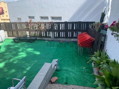 Moradia independente à venda em Sé - Santa Maria - Meixedo