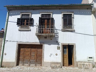 Moradia independente à venda em Castelo Branco