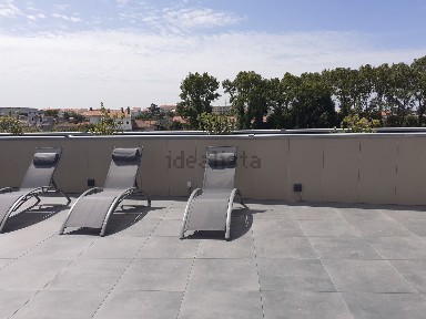 Arrendamento de apartamento T1 na Rua da Arrábida, 98