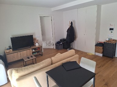 Arrendamento de apartamento T1 na Rua Ilse Losa