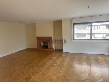 Arrendamento de apartamento T3 na Pinhais da Foz