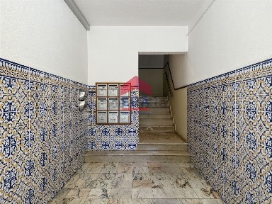 Apartamento T3 à venda na Avenida da República, 57