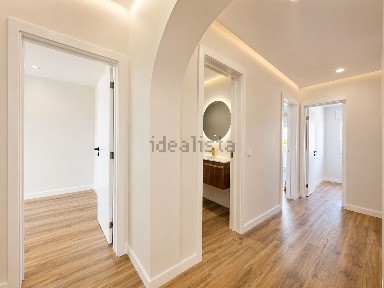 Apartamento T3 à venda na Rua Doutor Fonseca de Almeida
