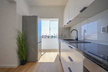 Apartamento T3 à venda na Avenida Doutor Bernardino da Silva