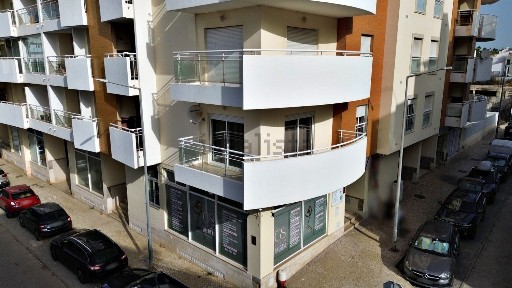 Apartamento T2 à venda na Rua Doutor Mário Lyster Franco