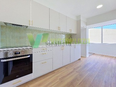 Apartamento T2 à venda na Rua Doutor Fonseca de Almeida