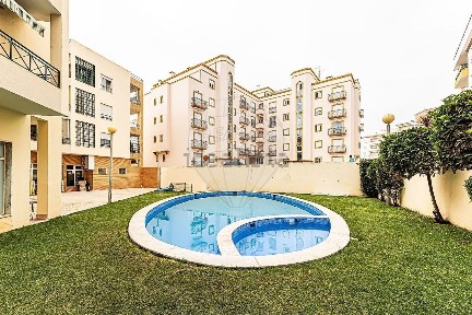 Apartamento T1 à venda no Caminho dos Montes Mourinhos