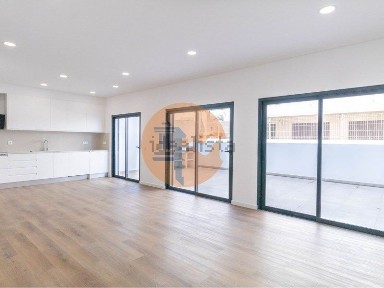 Apartamento T3 à venda em Moncarapacho