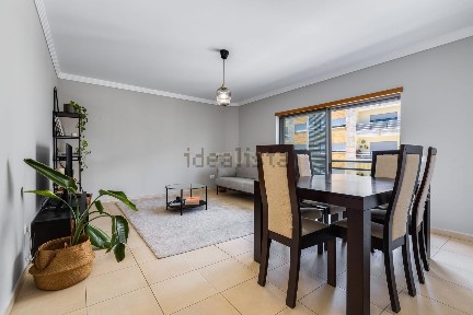 Apartamento T3 à venda na Rua Santa Casa da Misericórdia de Olhão, 56