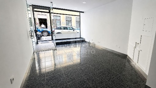 Arrendamento de espaço comercial no Campo 24 de Agosto