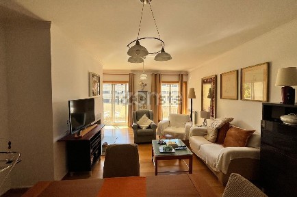 Apartamento T3 à venda na Quinta do Bosque, 144