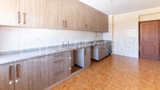 Apartamento T2 à venda em Ranhados