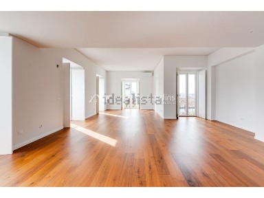 Apartamento T3 à venda no Centro Histórico