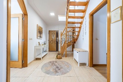 Apartamento T4 à venda em Alcobaça e Vestiaria