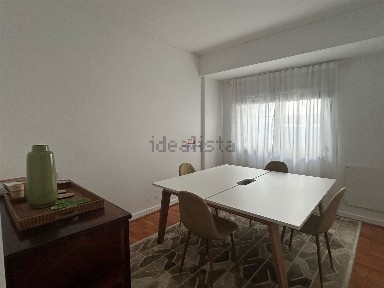 Arrendamento de escritório na Rua do Campo Alegre, 724