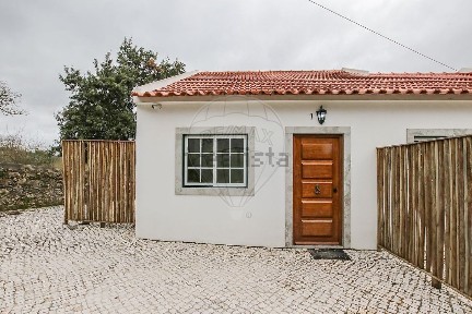 Arrendamento de moradia independente em Bucelas