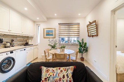 Arrendamento de apartamento T1 na Rua Alberto Costa Pereira