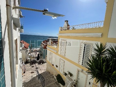 Arrendamento de apartamento T3 em Santiago (Sesimbra)