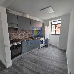 Arrendamento de apartamento T2 na Baixa - Centro Histórico