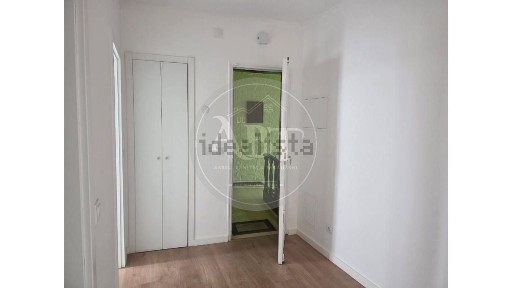 Arrendamento de apartamento T2 na Rua do Cabo da Boa Esperança, 39