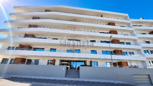 Arrendamento de apartamento T2 na Rua Carlos Paredes