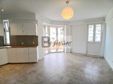 Arrendamento de apartamento T1 na Rua Miguel Torga s/n