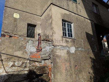 Moradia independente à venda em Torgueda