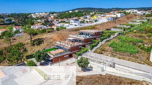 Apartamento T3 à venda na Rua Lopo Fernandes do Condado, 46