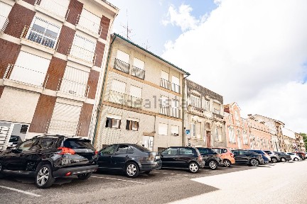 Apartamento T2 à venda na Rua Antero de Quental, 189