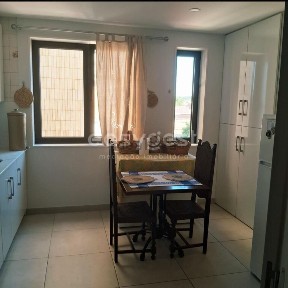 Apartamento T2 à venda em Santa Maria Maior