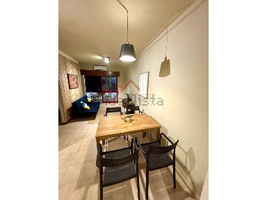 Arrendamento de apartamento T1 na Rua António Feu