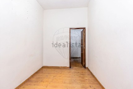Espaço comercial à venda na Rua Francisco Salgado Zenha
