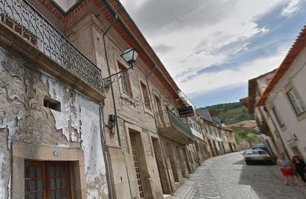 Espaço comercial à venda em Torre de Moncorvo