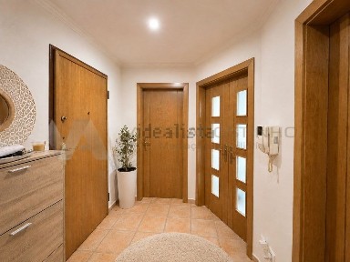 Apartamento T2 à venda em Almeirim