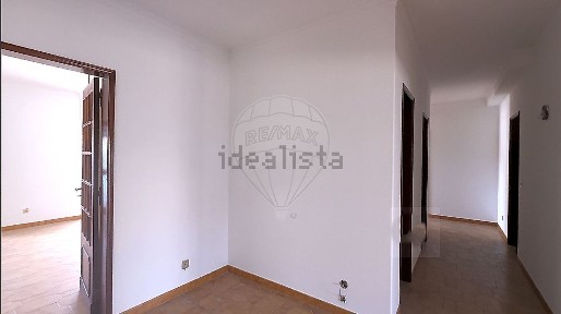 Apartamento T2 à venda em Nossa Senhora da Piedade