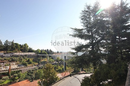 Apartamento T2 à venda em Escada da Trapa