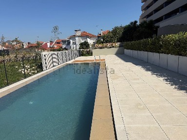 Arrendamento de apartamento T1 na Avenida de Fernão de Magalhães, 3551
