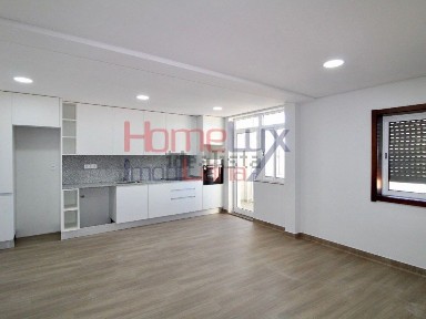 Arrendamento de apartamento T2 na Rua Cruzes