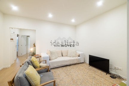 Arrendamento de apartamento T2 na Rua de Martim Moniz
