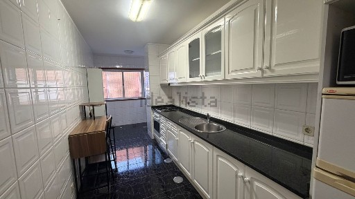 Arrendamento de apartamento T1 na Praceta Heróis de Ultramar