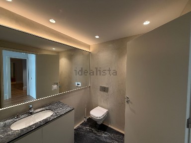 Arrendamento de apartamento T3 na Avenida do Marechal Gomes da Costa