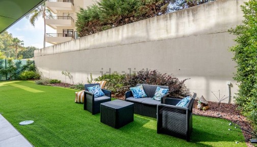 Arrendamento de apartamento T4 na Arca d'Água - Campo Lindo - Vale Formoso