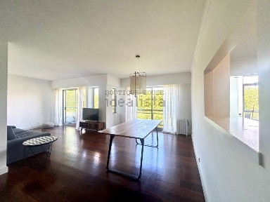 Arrendamento de apartamento T2 na Foz