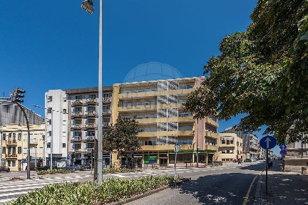 Arrendamento de apartamento T2 no Campo 24 de Agosto