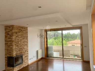 Arrendamento de apartamento T3 na Paniceiro-Viso-Meiral