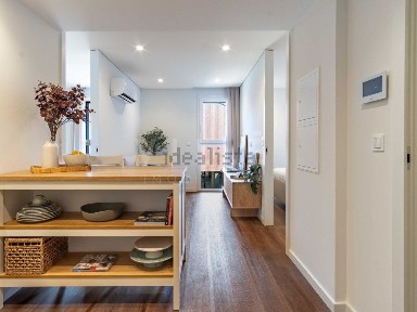 Arrendamento de apartamento T2 na Rua do Amial