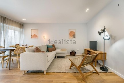 Arrendamento de apartamento T2 na Rua da Firmeza