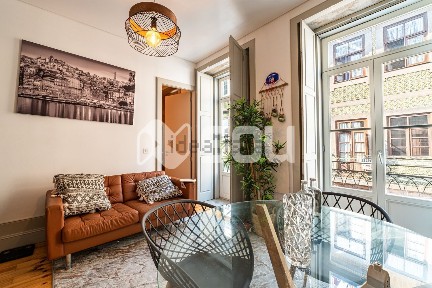Arrendamento de apartamento T0 na Batalha - Guindais