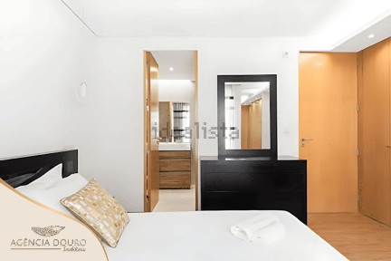 Arrendamento de apartamento T2 na Rua Afonso Cordeiro
